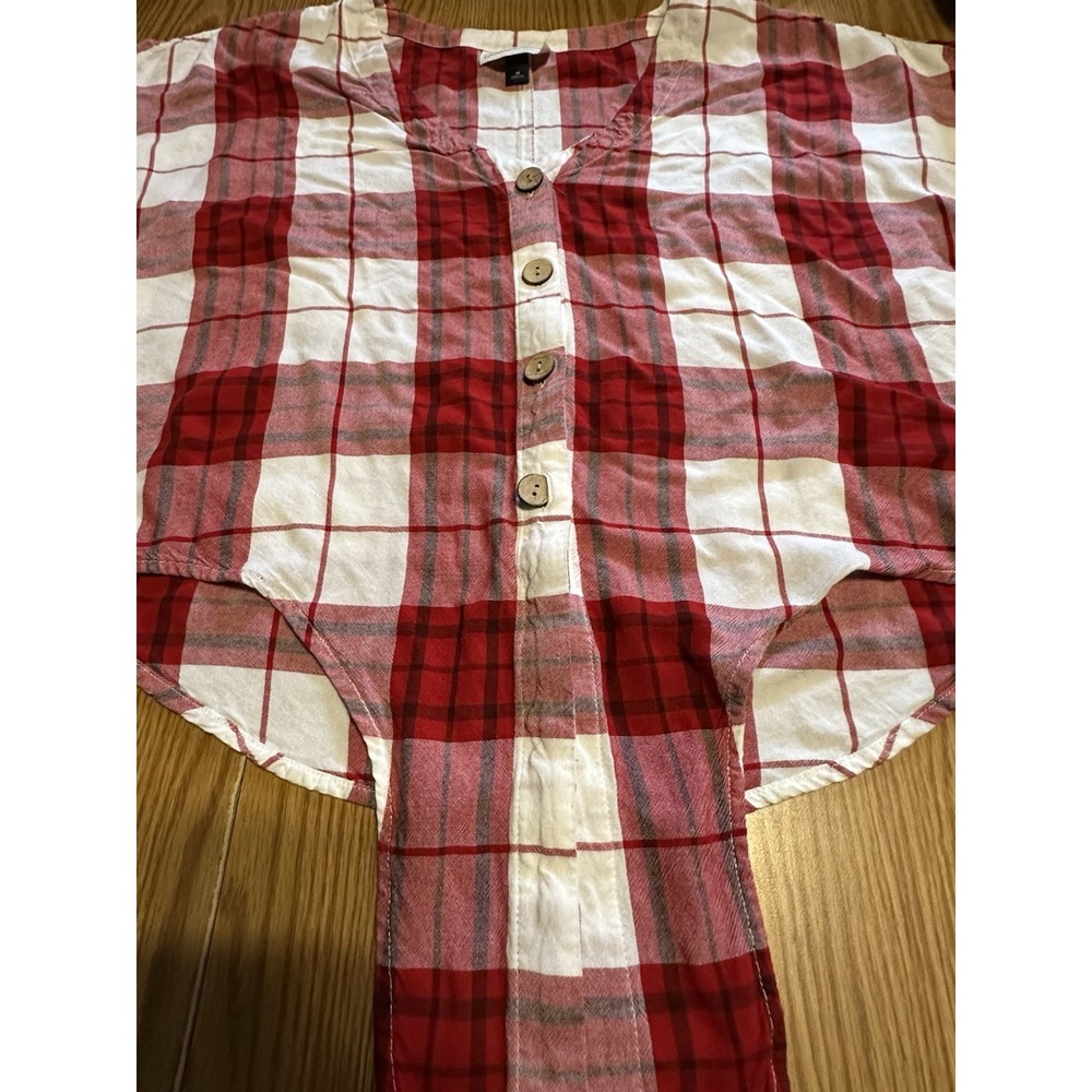 Womens Universal Thread Red White Plaid Crop Shirt Tie Front Wood Buttons M